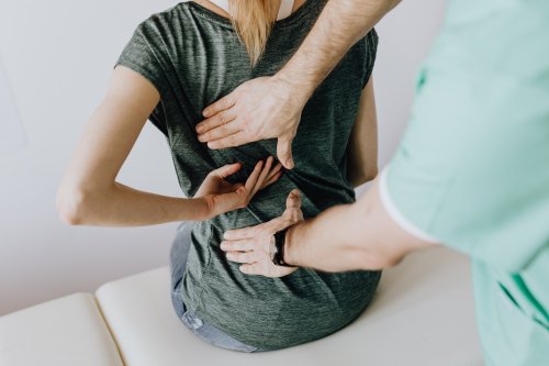 Médecine pour soigner les douleur de dos Romans sur Isère